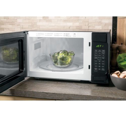 Picture of G.E. 1.1 CU. FT. COUNTER TOP MICROWAVE