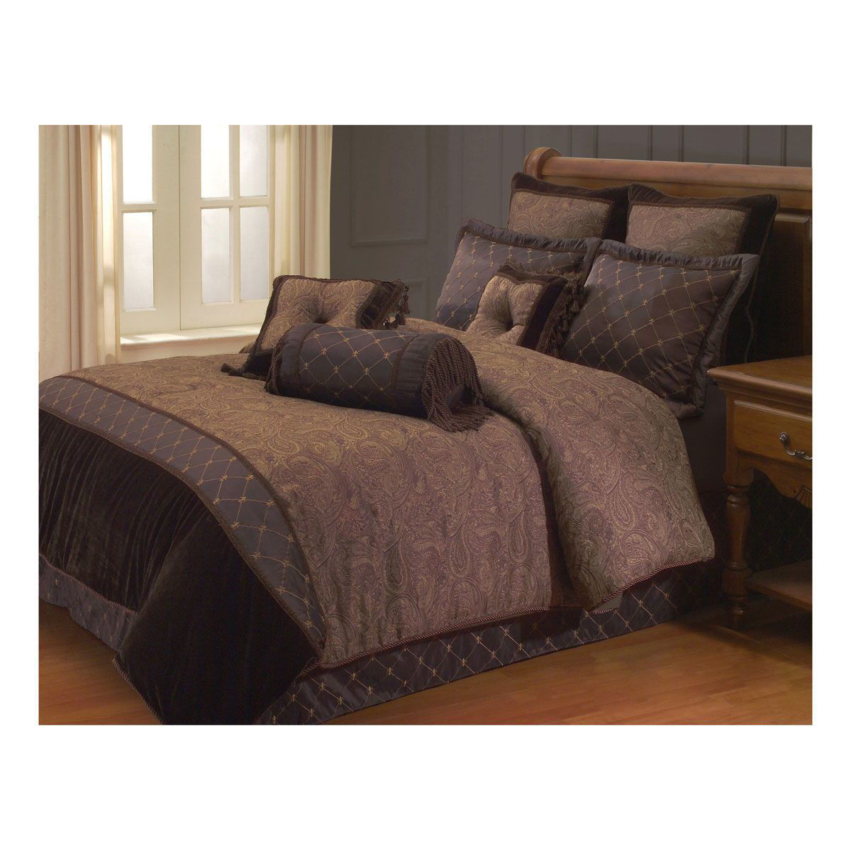 Picture of COZY BROWN 9 PIECE KING LINEN SET