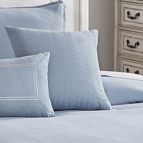 Picture of CHAMBRAY BLUE 6 PIECE QUEEN LINEN SET
