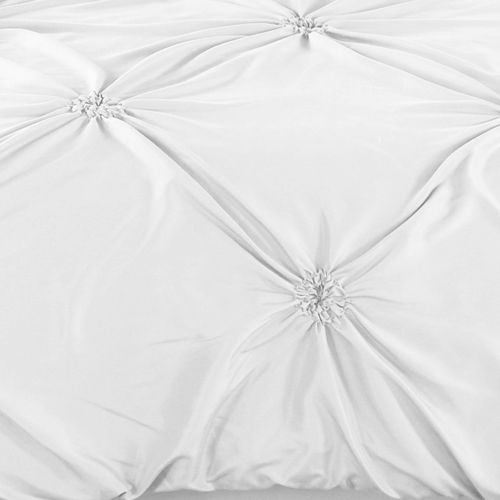 Picture of BEACHY WHITE 8 PIECE QUEEN LINEN SET